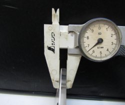 厚み　６，５ｍｍ