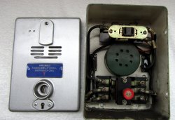 画像5: SH 249C 形非常警報器　小糸工業製  サイズ；１６０ｍｍｘ２２０ｍｍｘ８５ｍｍ