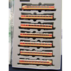 画像: 中古鉄道模型 カトーＮゲージ　品番　１０－３９１ 「485系300番台交直両用特急形電車　7両基本セット」  