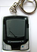 画像: 熊本市電　アクリルキーホルダー   No１０　「２４０１号」   サイズ；３，８ｃｍｘ５，８ｃｍ