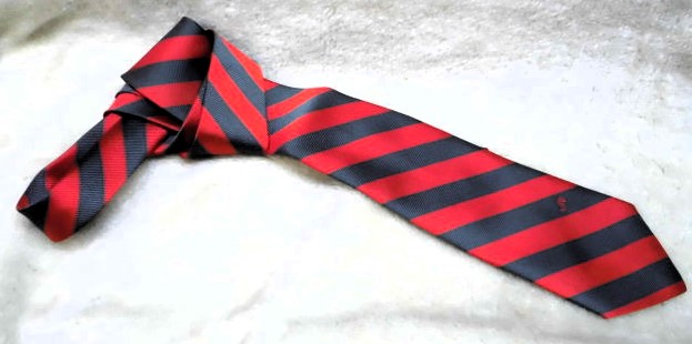 画像1: JR九州　赤縞柄ネクタイ　未使用